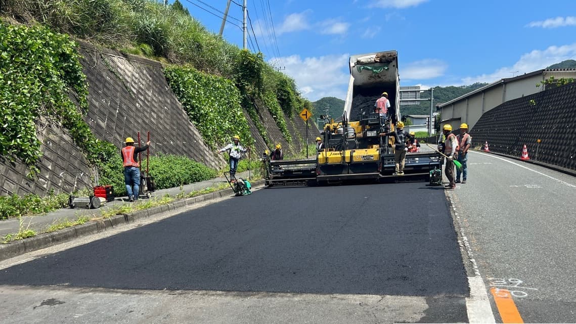 舗装工事のイメージ画像
