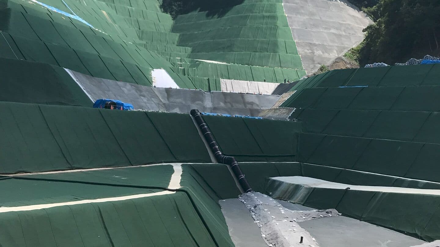 瑞穂環境保全公社第三期保全計画埋立工事の写真